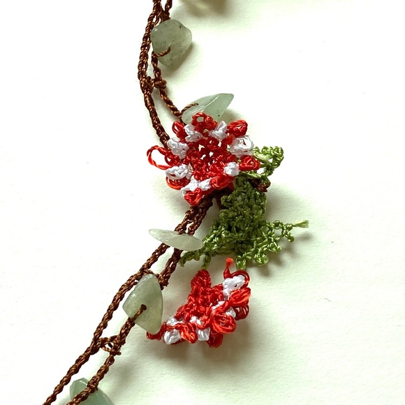 Hand crocheted and beaded statement necklace - Picture 2 of 3